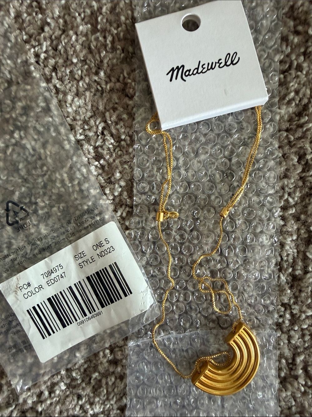 NWT Madewell Gold Pendant Necklace